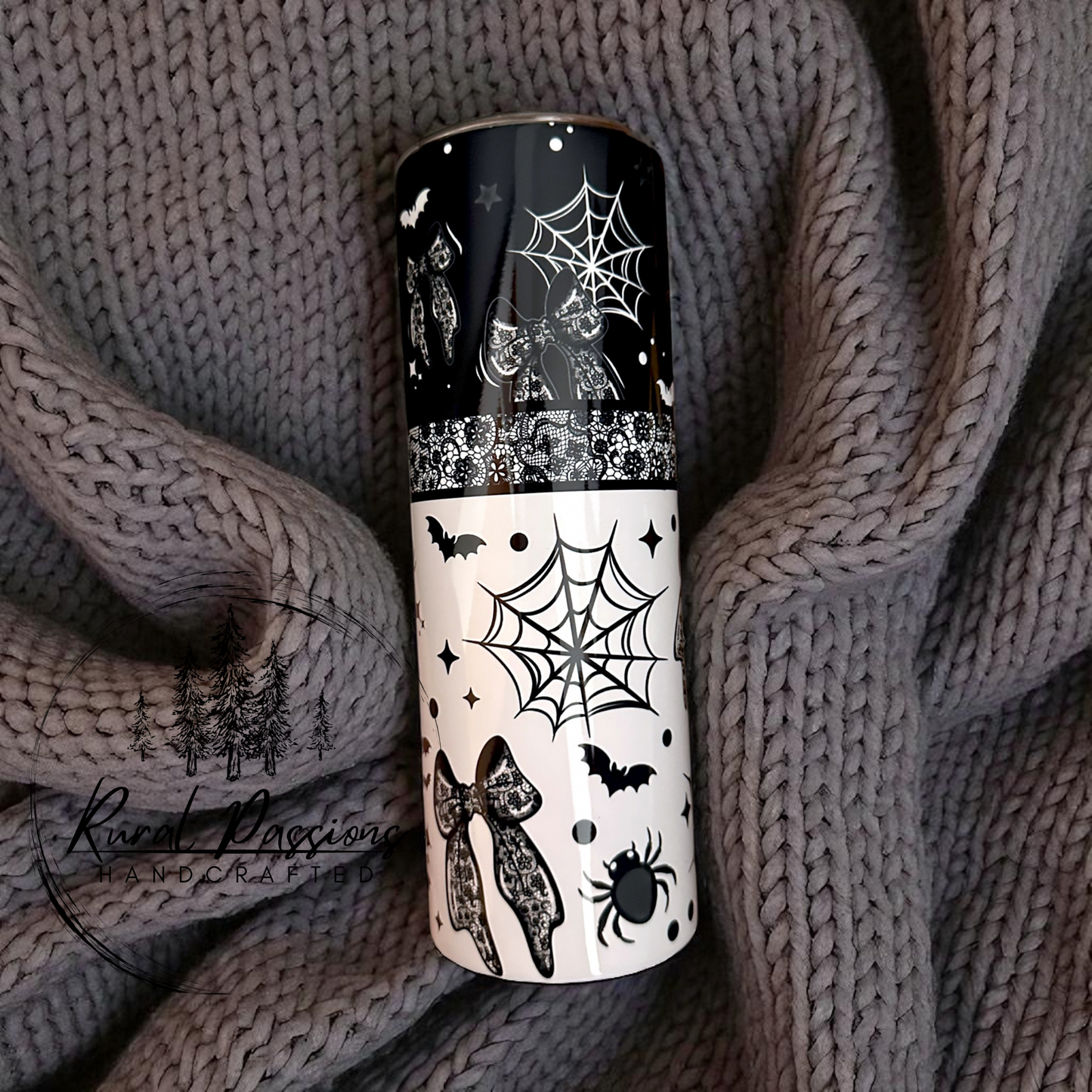 Bows and Spiders 20oz